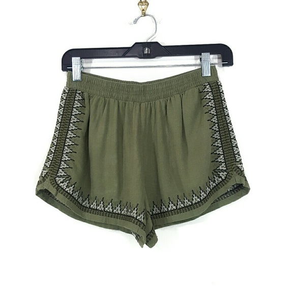 Abercrombie & Fitch Pants - Abercrombie and Fitch linen blend shorts